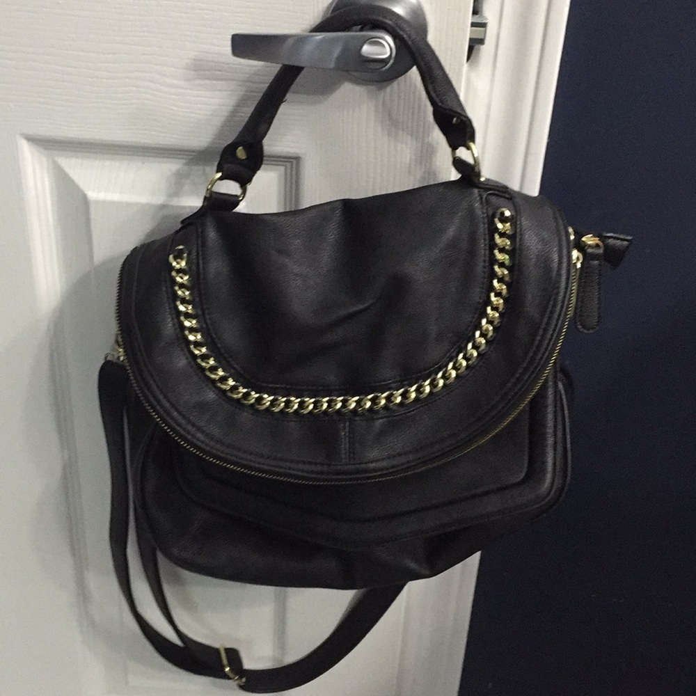 Stylish Steve Madden Purse
